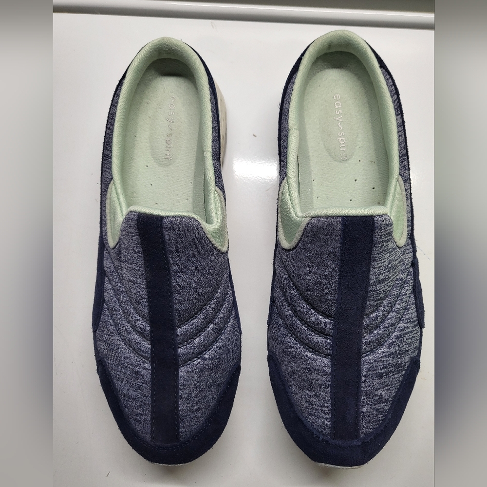 Easy Spirit Women's Navy and Gray Slip-On Shoes